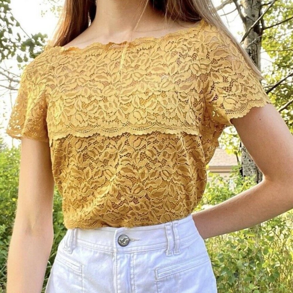 Faveur Boutique Mustard Lace Top